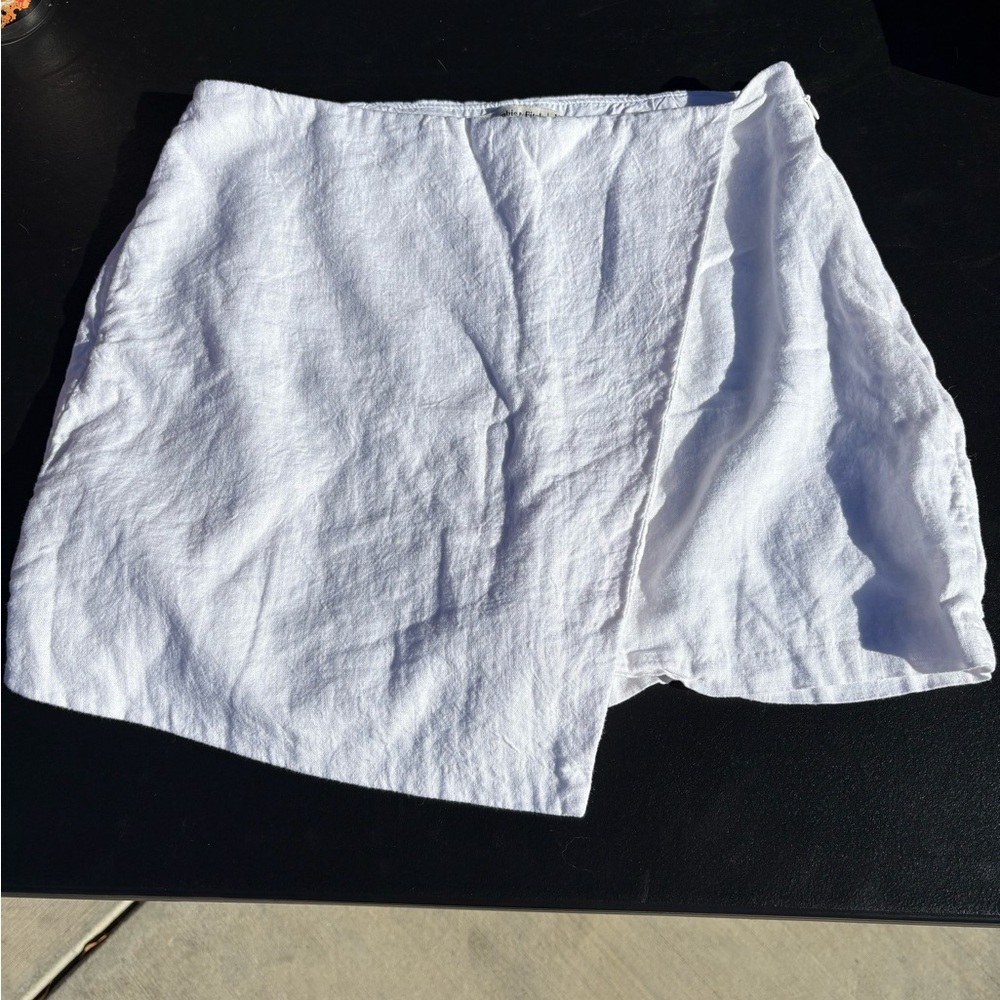 Abercrombie & Fitch White Skirt